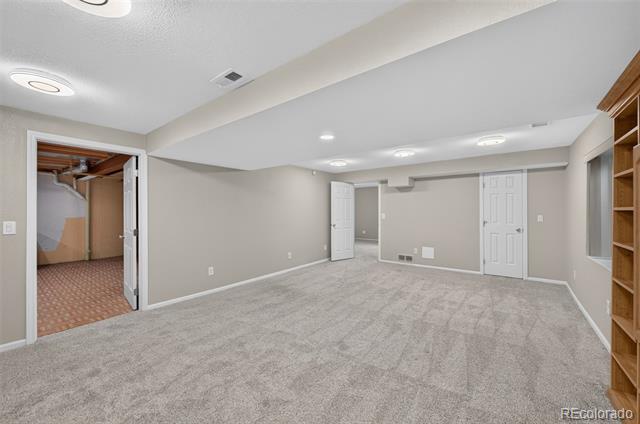 21 Woodland Circle