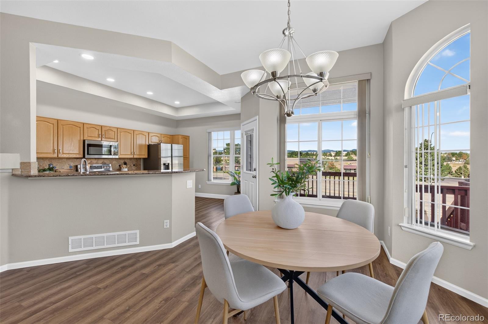 21 Woodland Circle