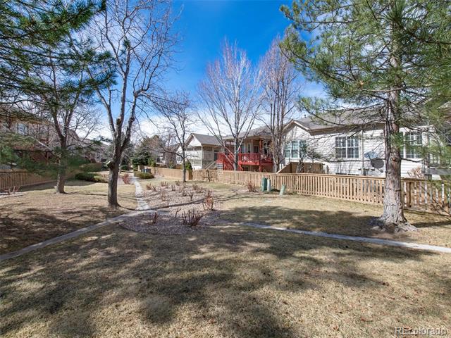 6 Woodland Circle