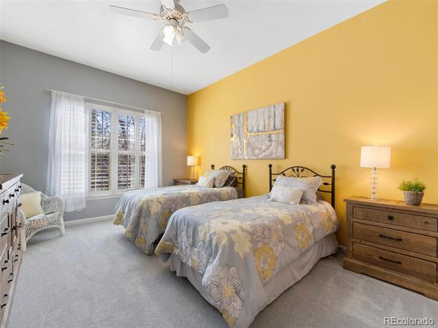 6 Woodland Circle