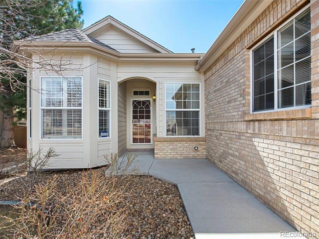 6 Woodland Circle