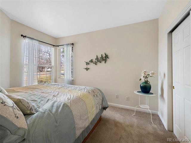 6 Woodland Circle
