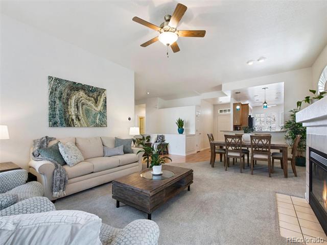 6 Woodland Circle
