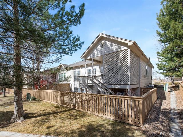 6 Woodland Circle