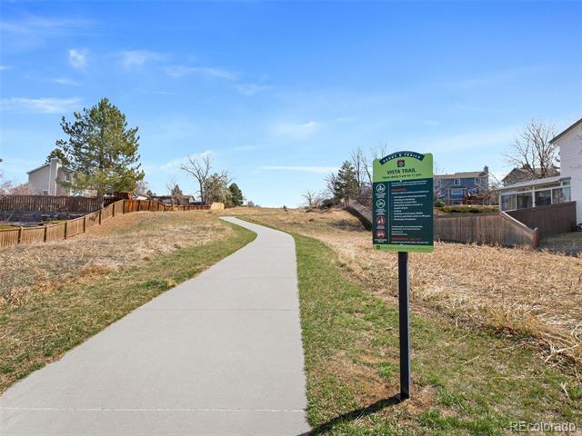 6 Woodland Circle