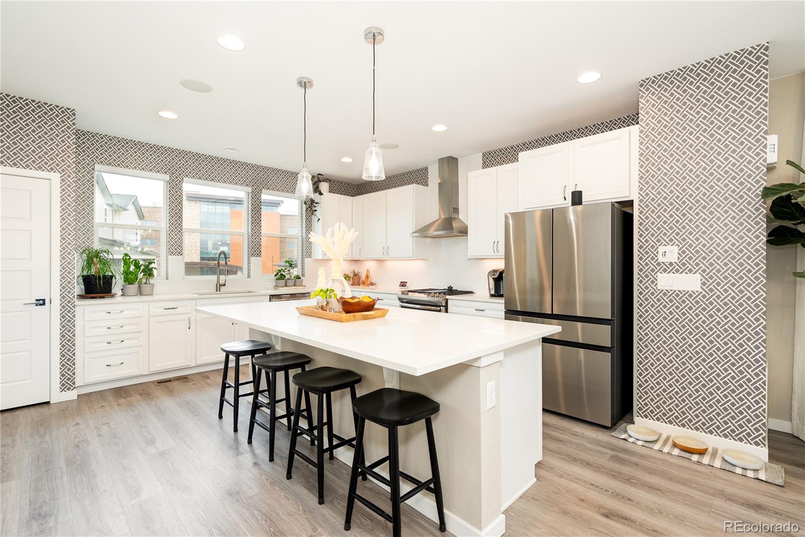 9051 Southurst Court