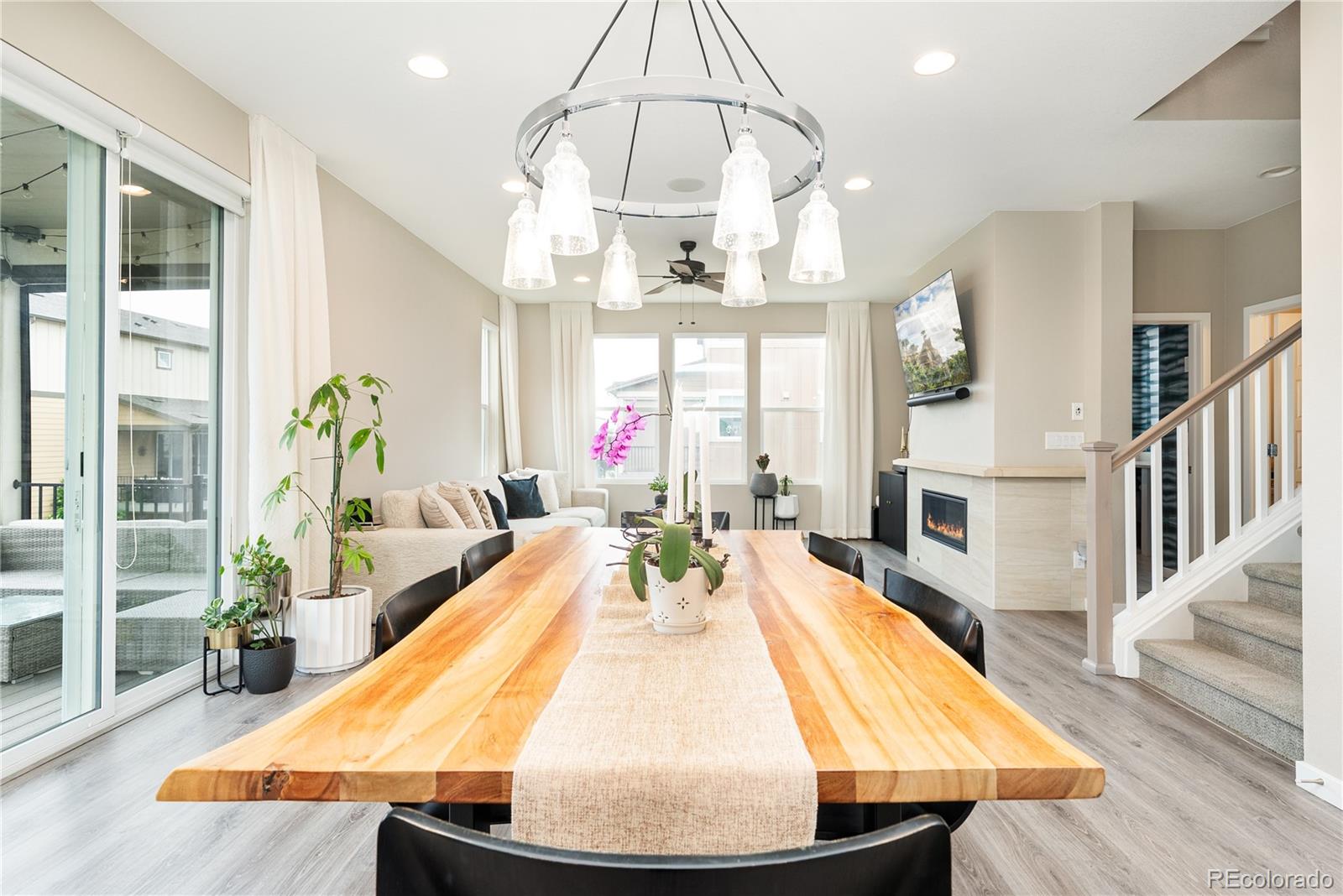 9051 Southurst Court