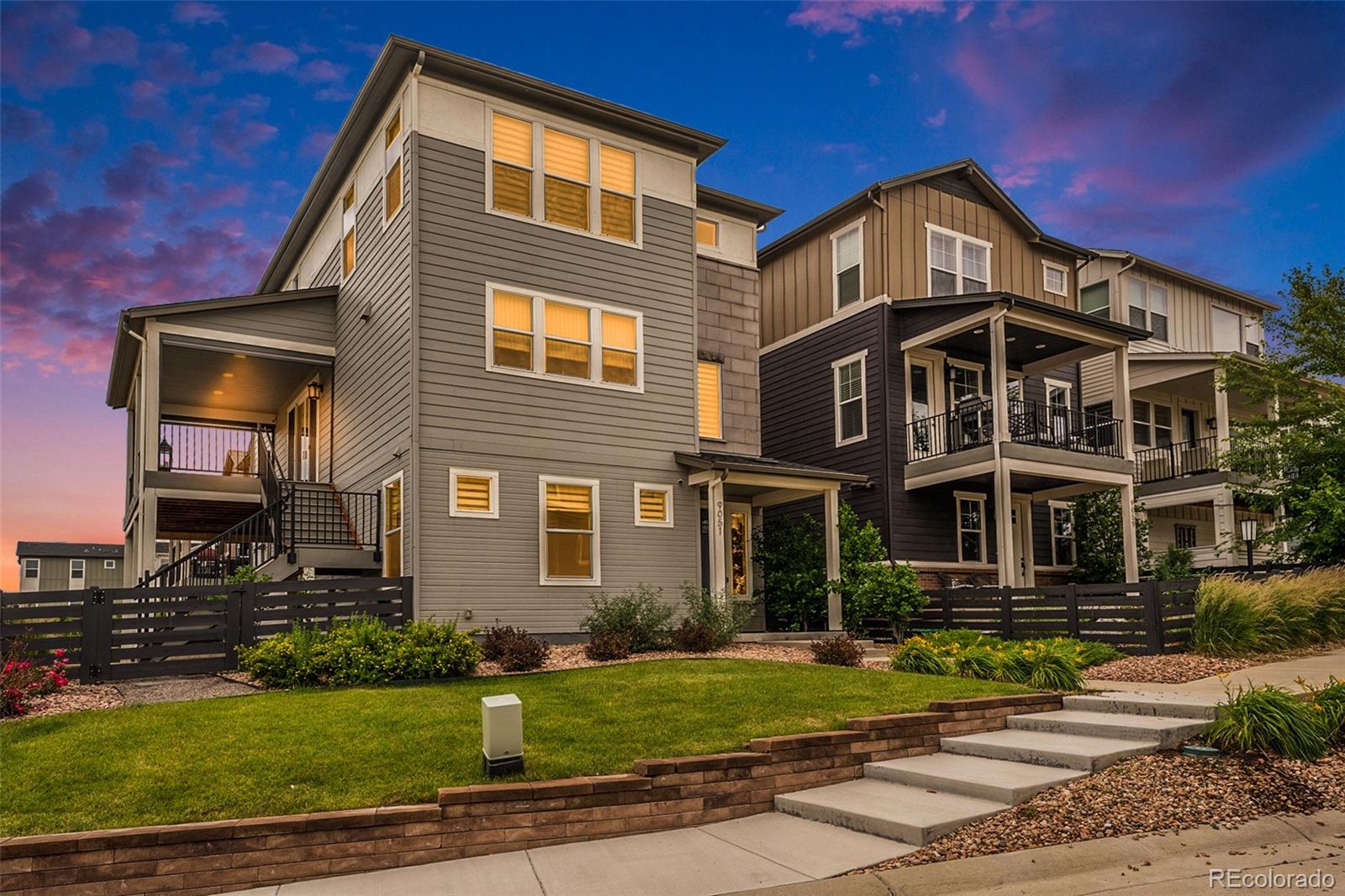 9051 Southurst Court