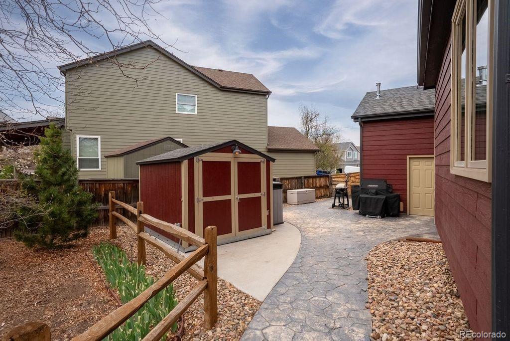 9724 Red Oakes Place