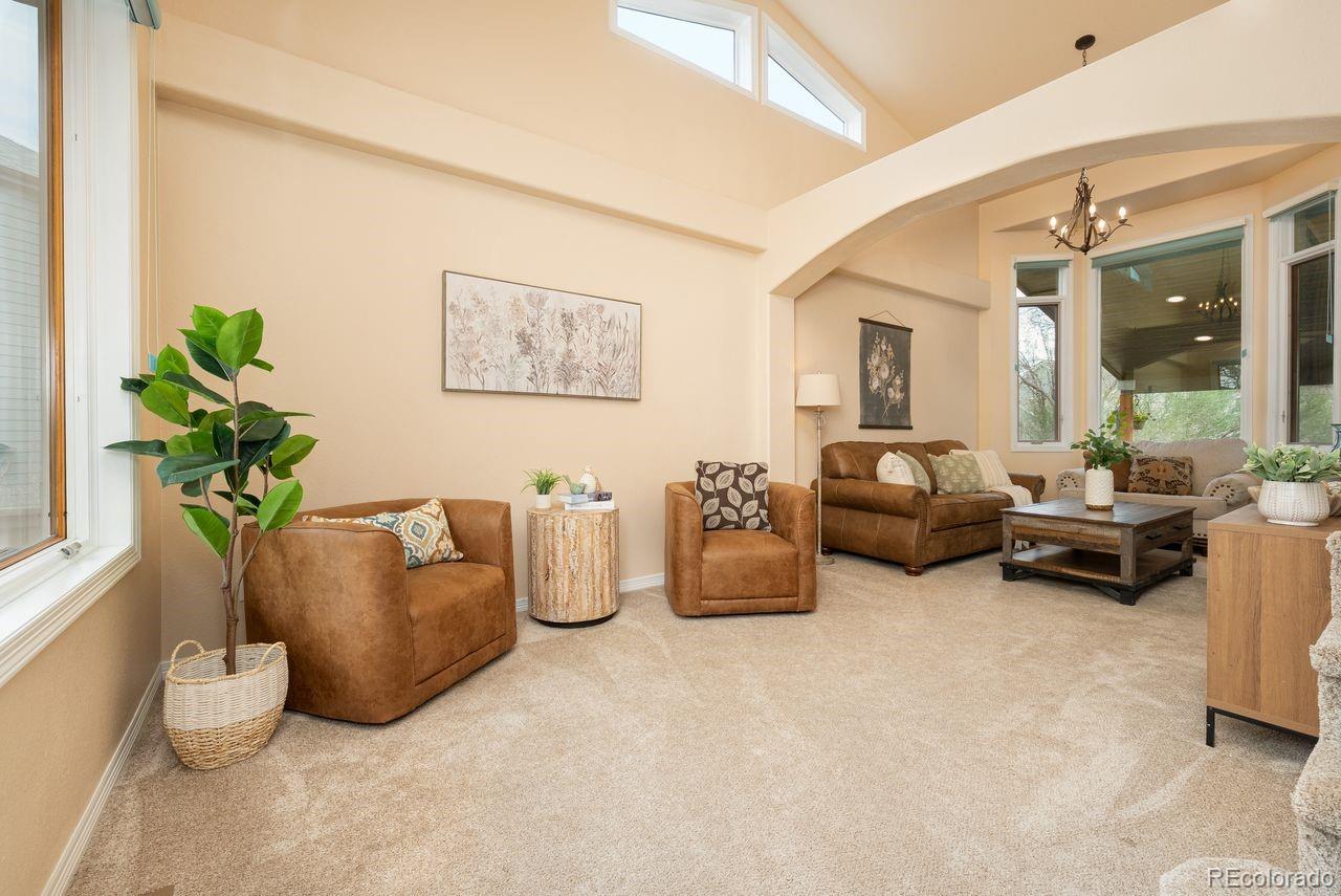 9724 Red Oakes Place