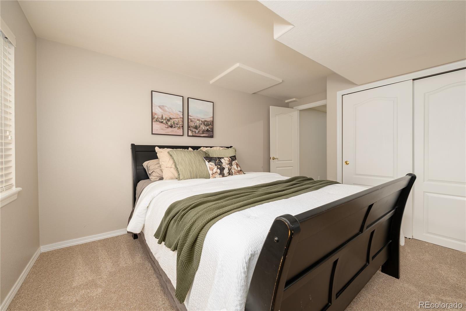 9724 Red Oakes Place