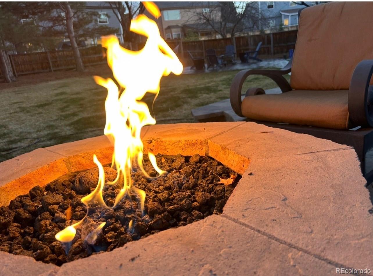 9724 Red Oakes Place