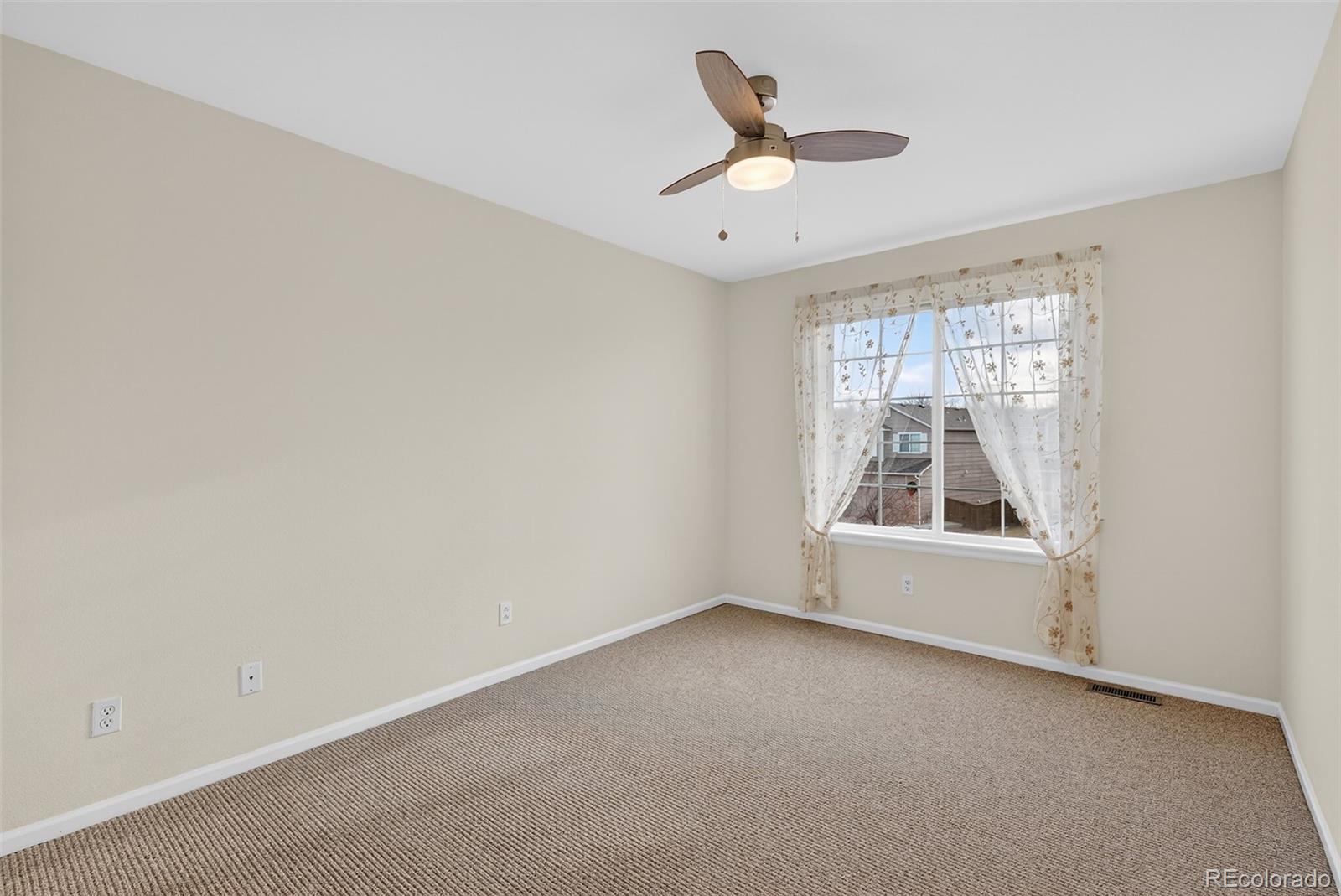 2711 High Cliffe Place