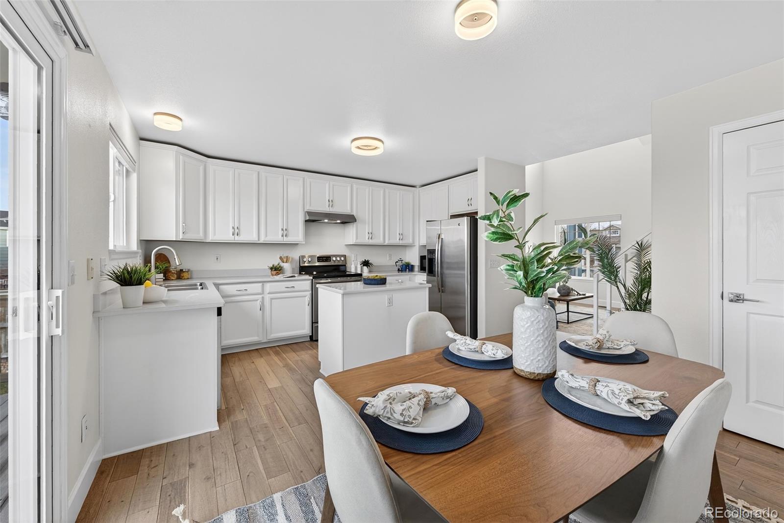 2711 High Cliffe Place