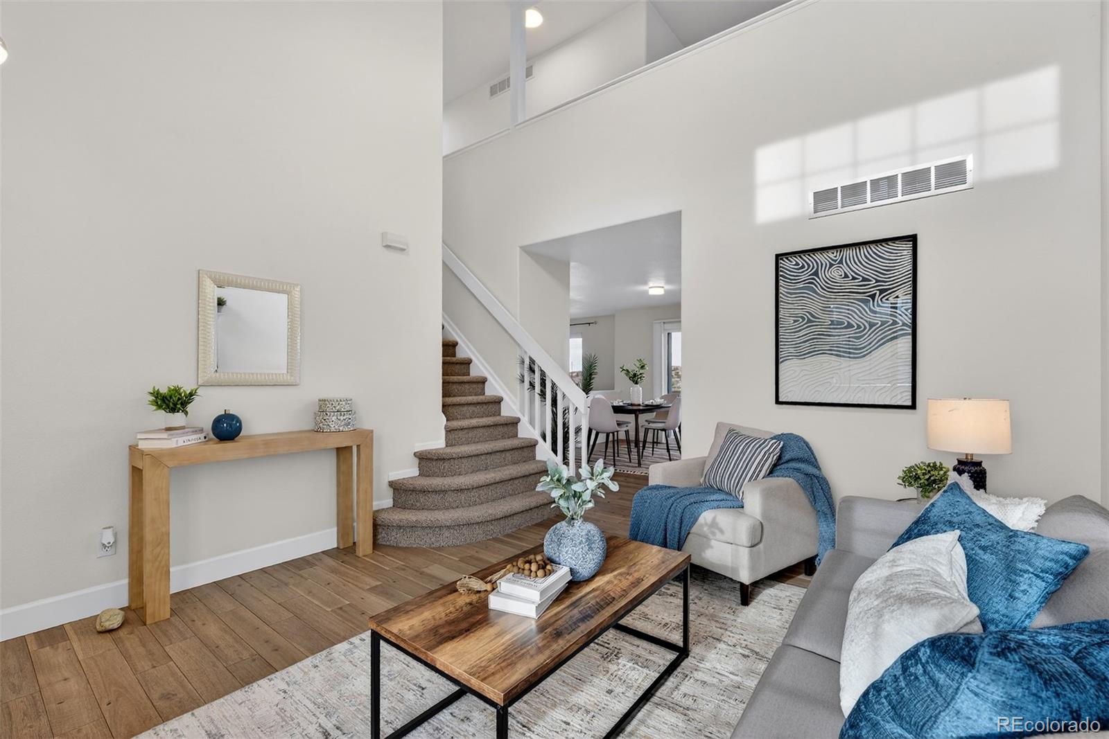 2711 High Cliffe Place