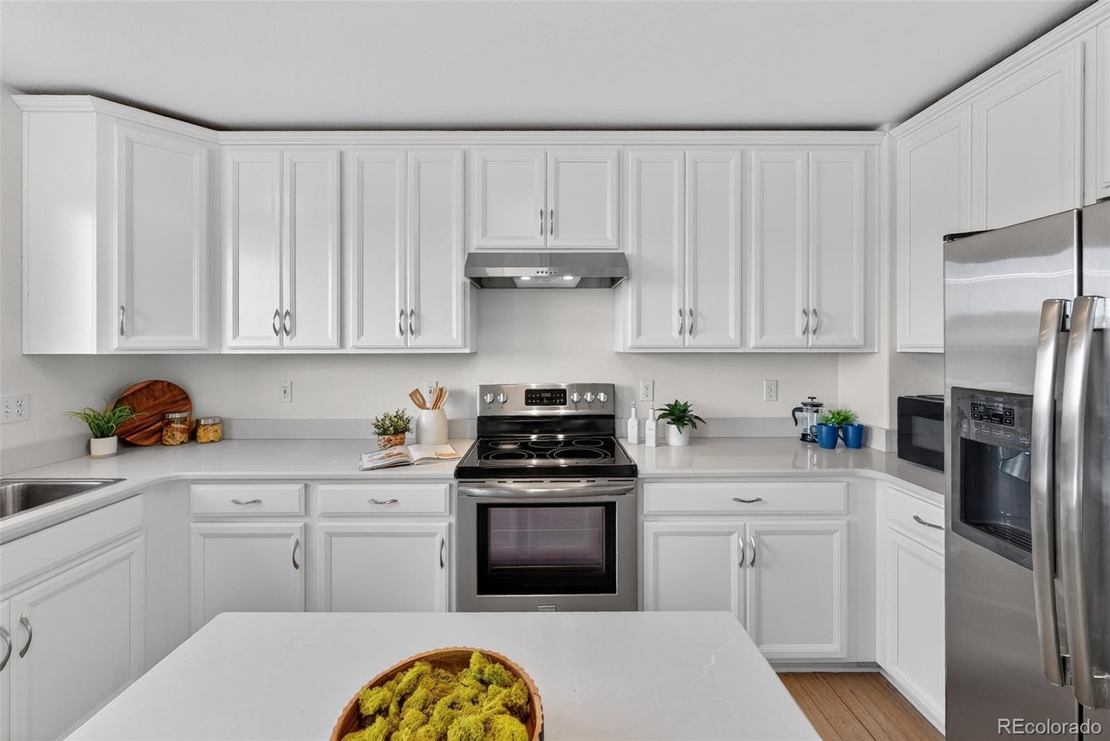 2711 High Cliffe Place