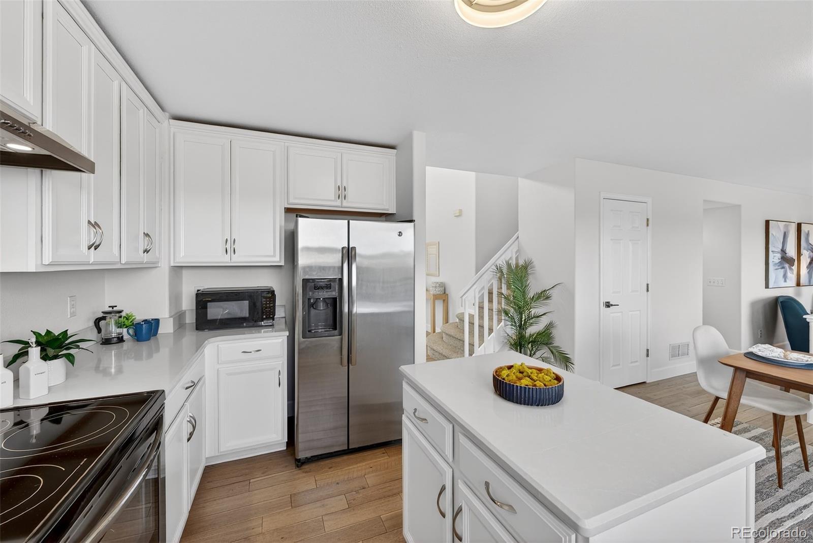 2711 High Cliffe Place