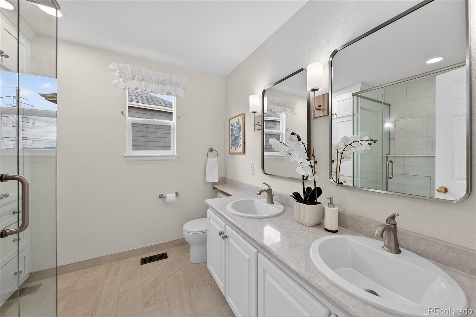 2711 High Cliffe Place