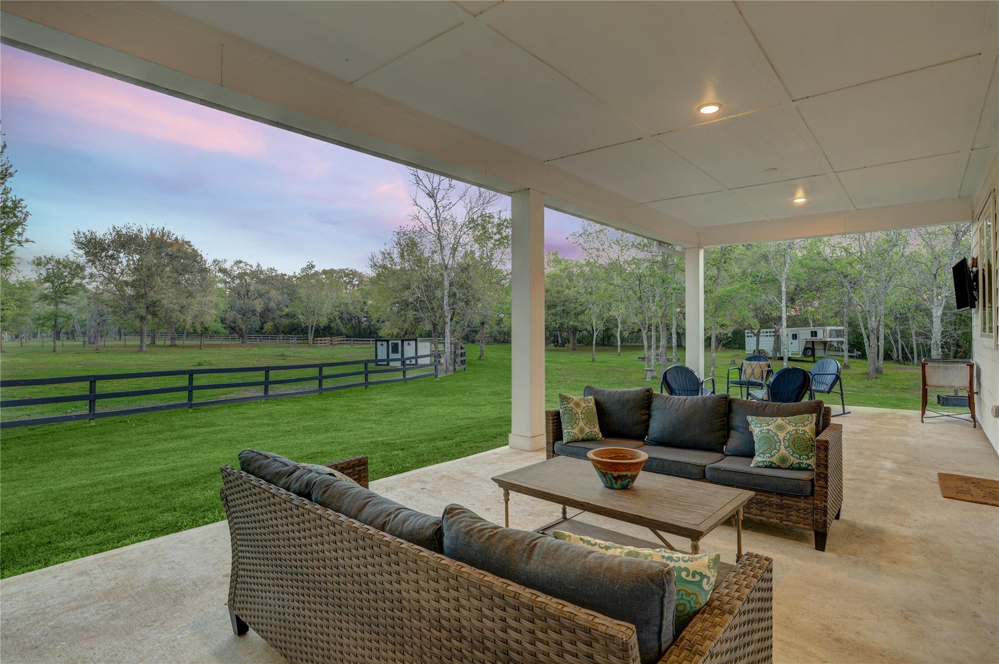 4902 Brazos Lakes Drive