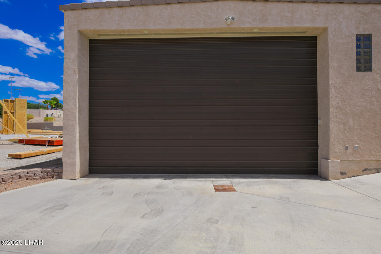 302 Mulberry Cir