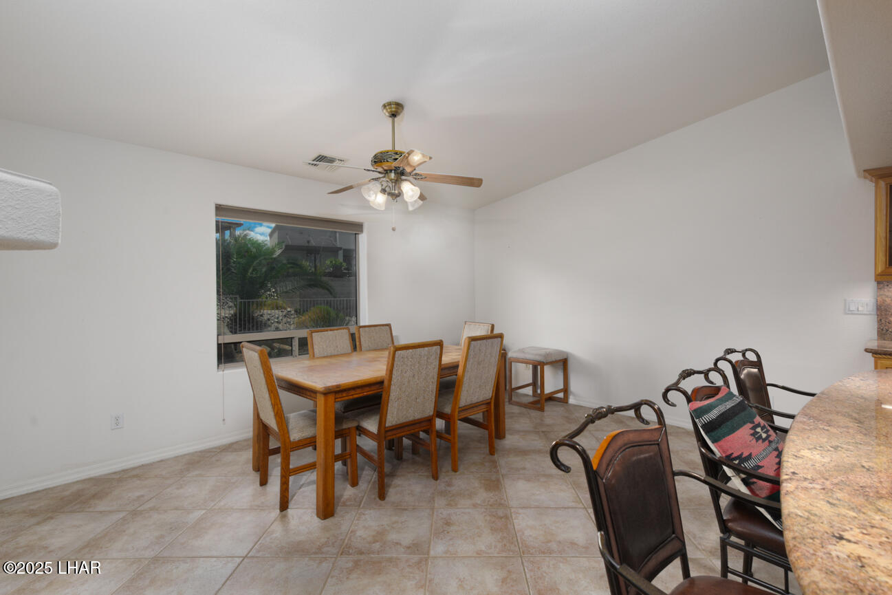 302 Mulberry Cir
