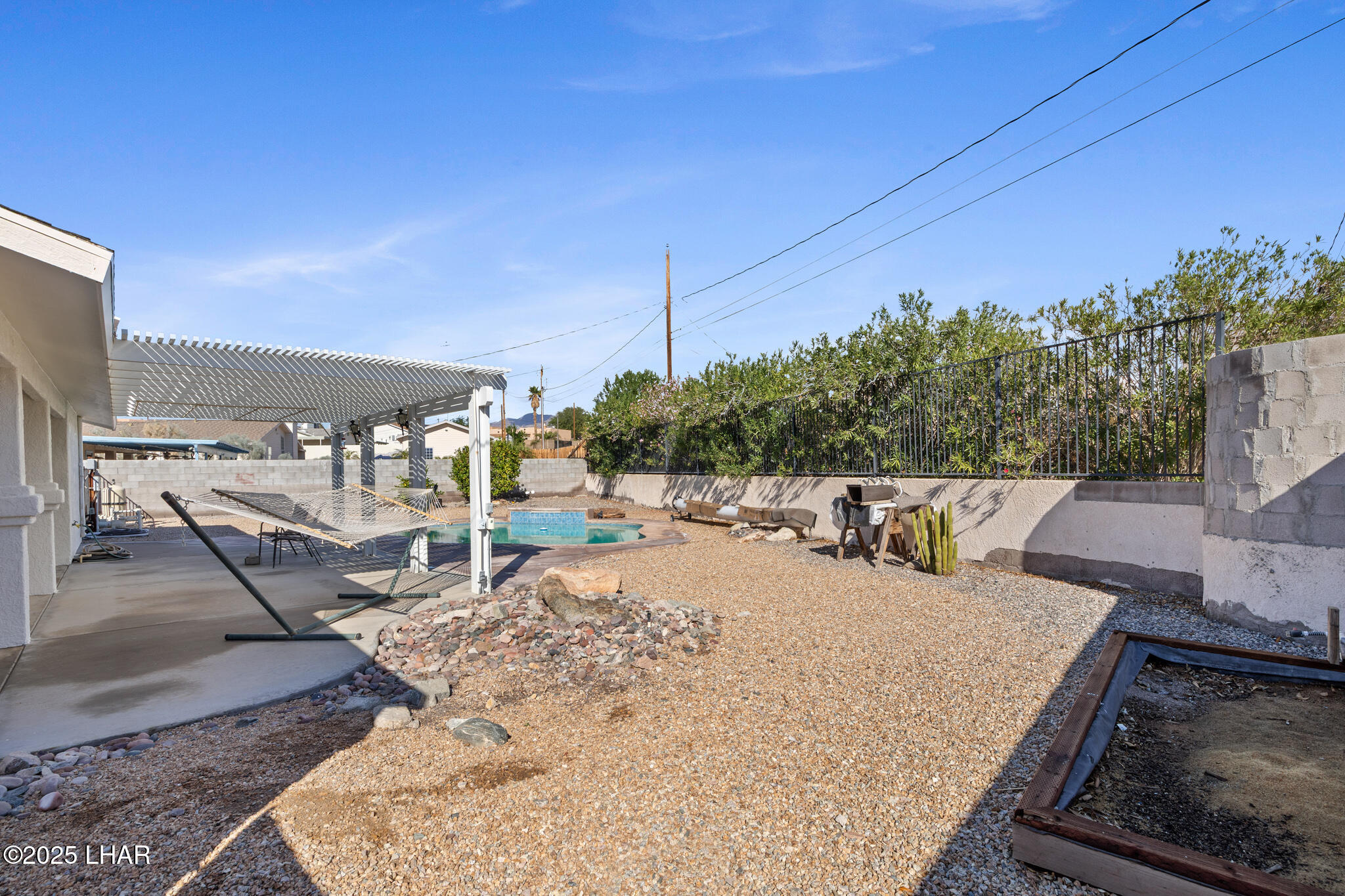 1446 Mcculloch Blvd S