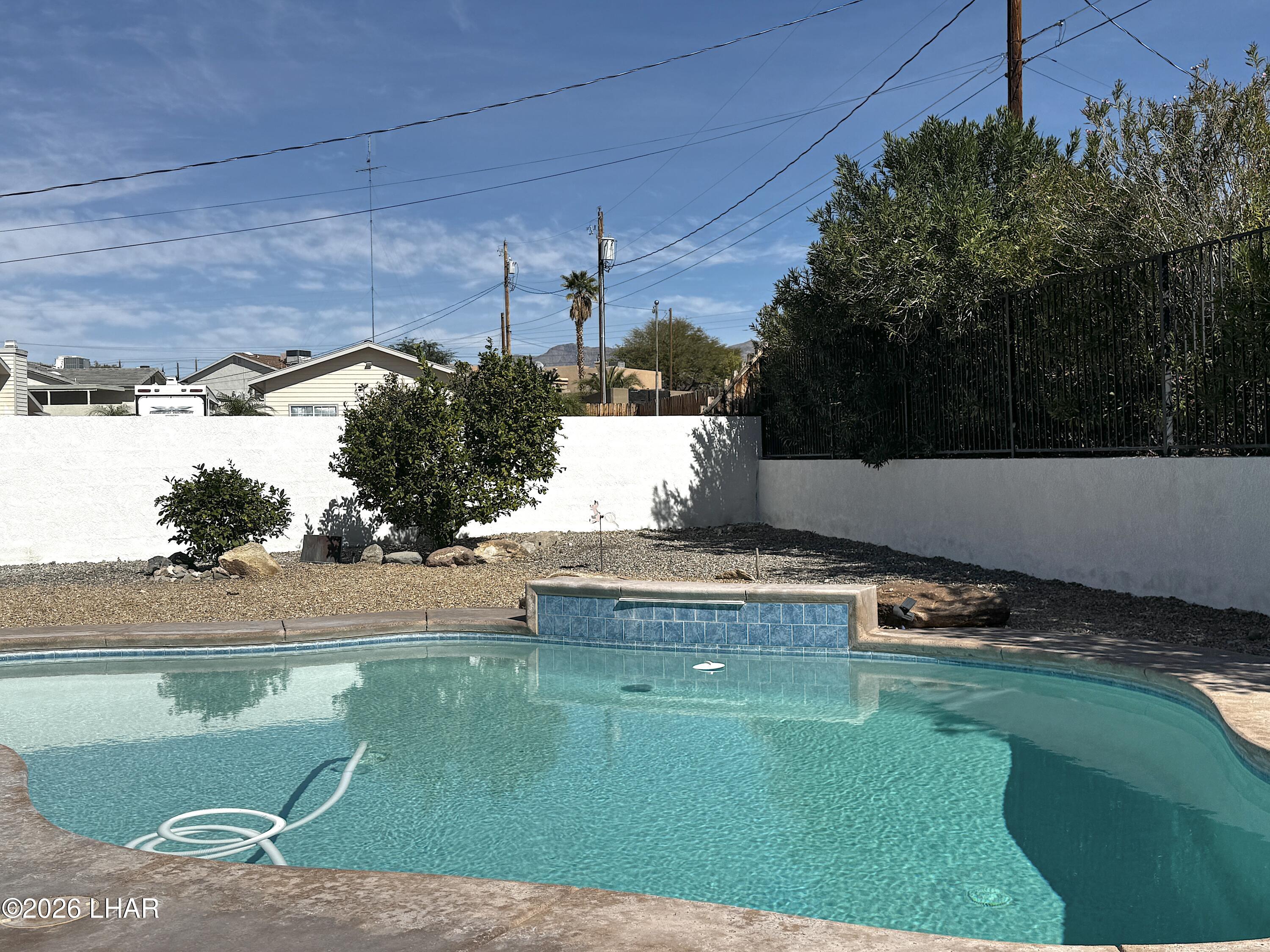 1446 Mcculloch Blvd S