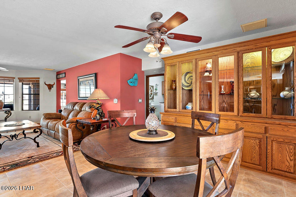 3070 Dogwood Dr