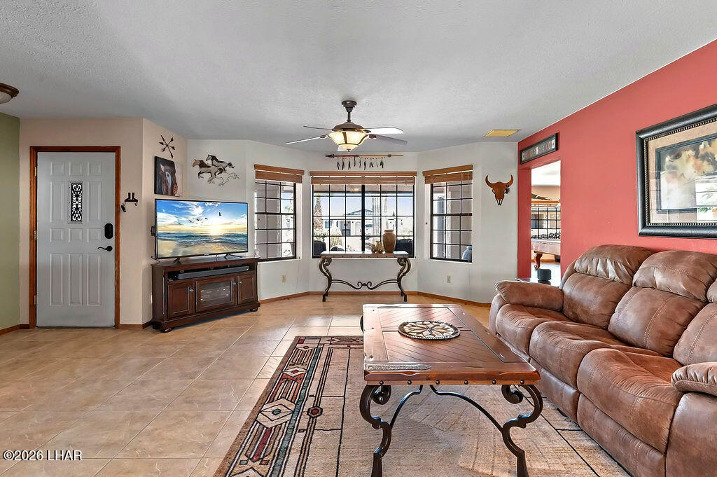 3070 Dogwood Dr
