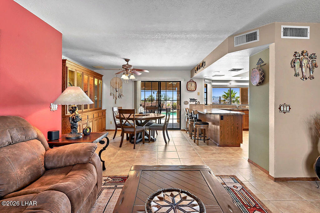 3070 Dogwood Dr