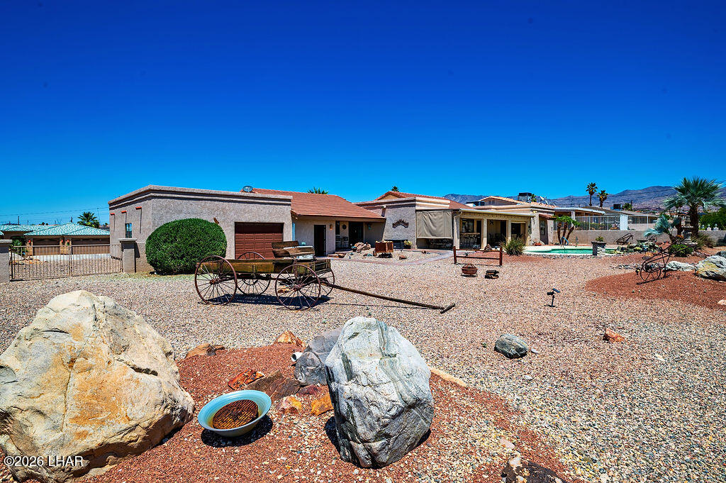 3070 Dogwood Dr