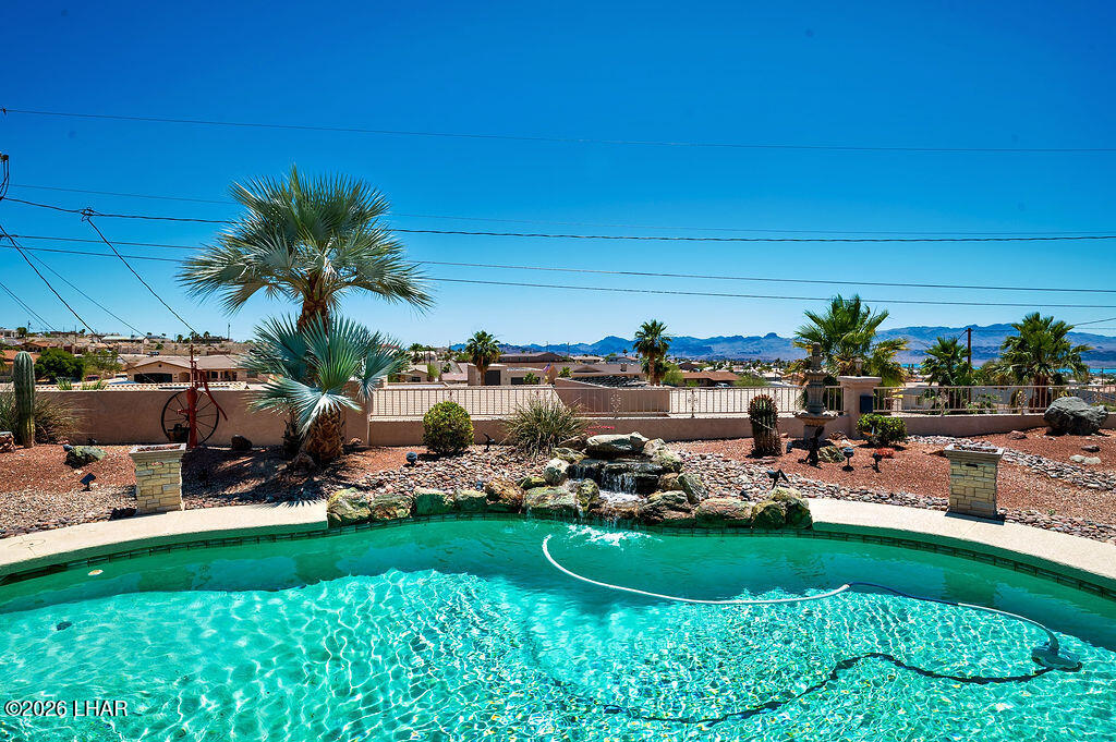 3070 Dogwood Dr