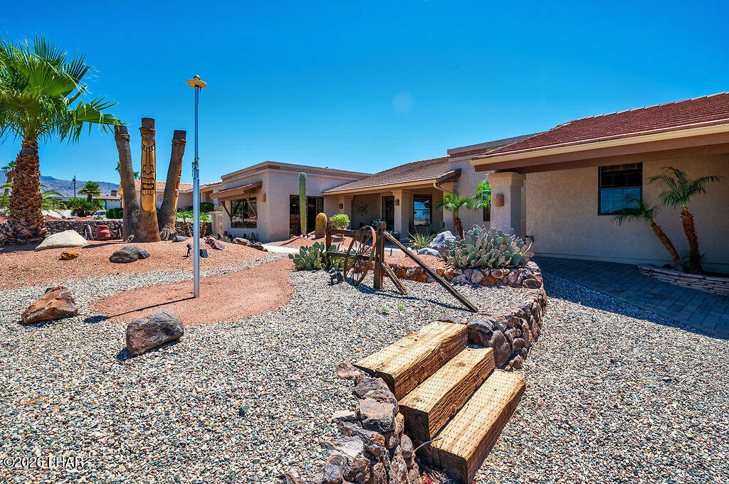 3070 Dogwood Dr