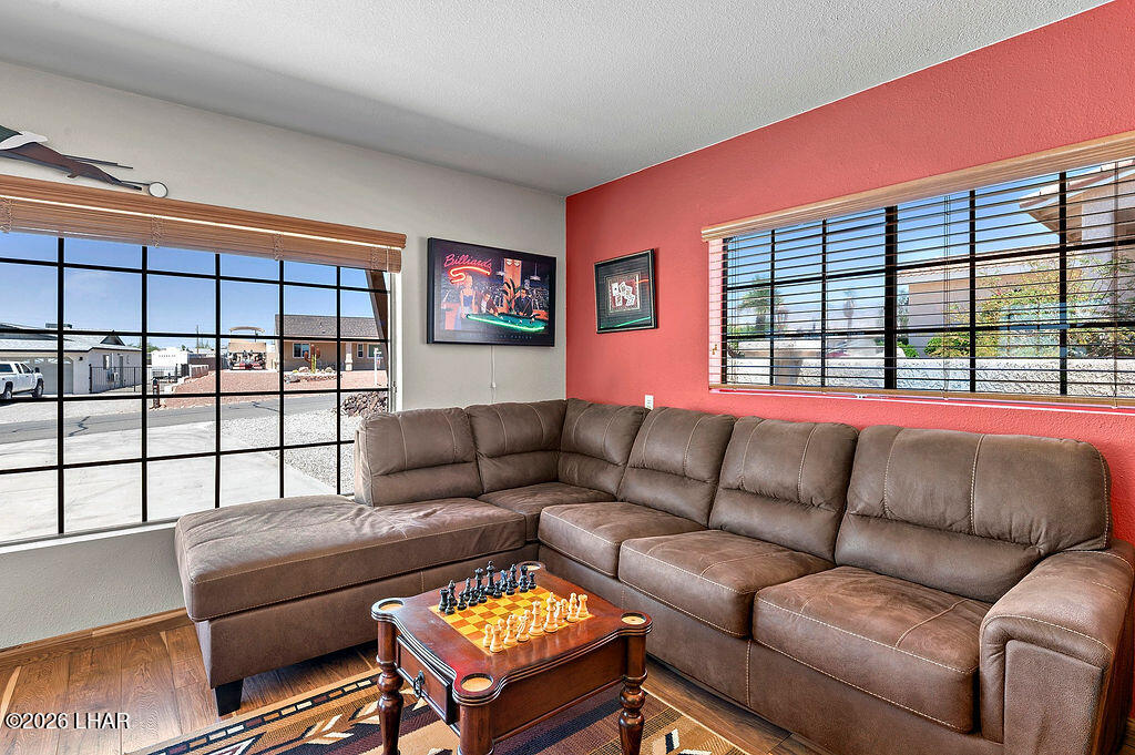 3070 Dogwood Dr