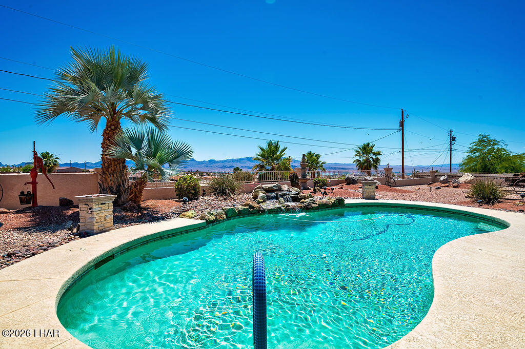 3070 Dogwood Dr
