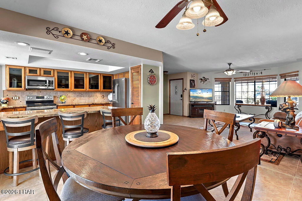 3070 Dogwood Dr