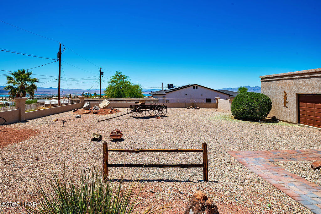 3070 Dogwood Dr
