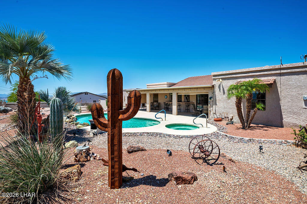 3070 Dogwood Dr