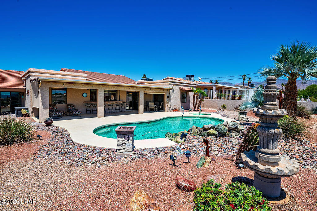 3070 Dogwood Dr
