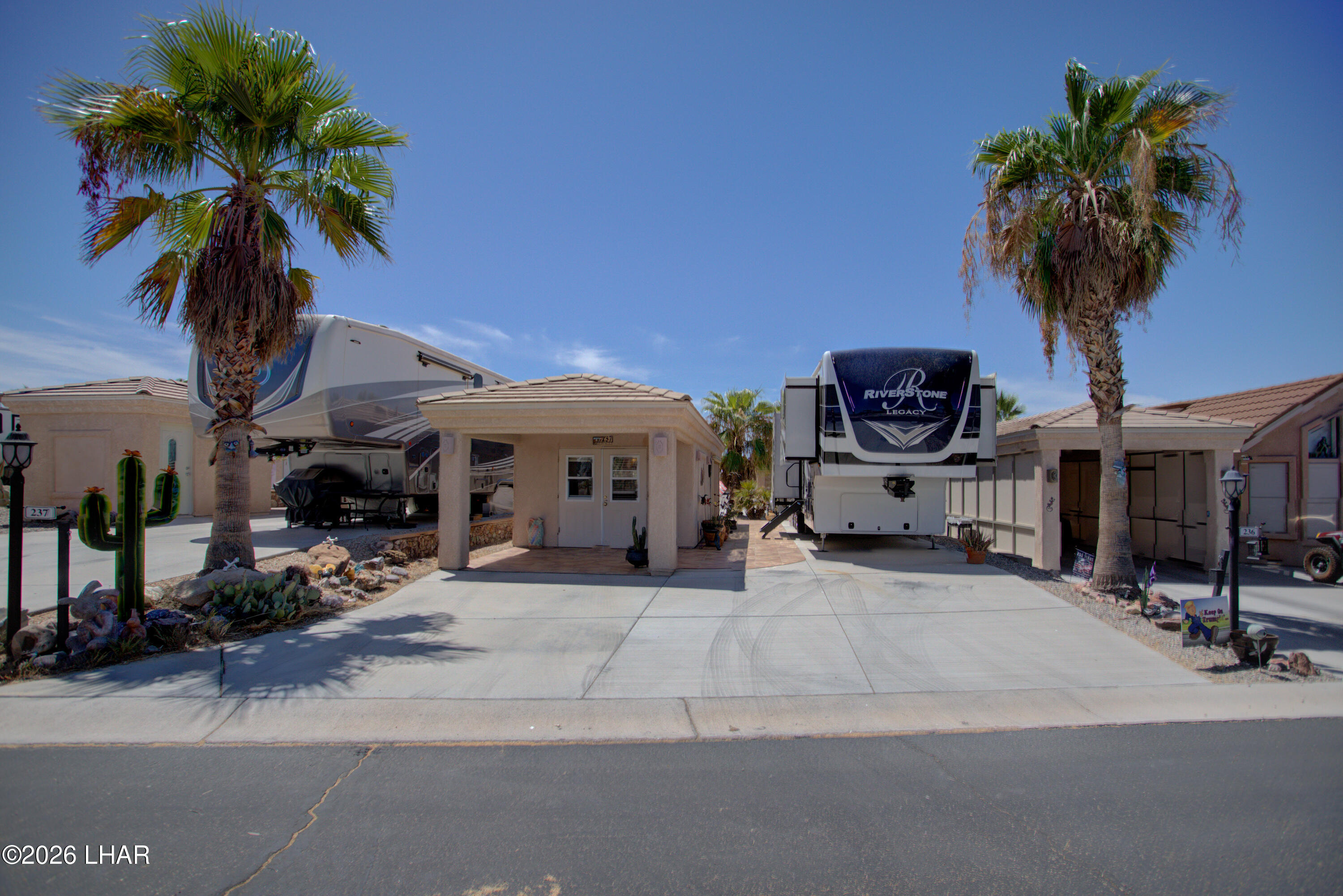 1905 Victoria Farms Rd