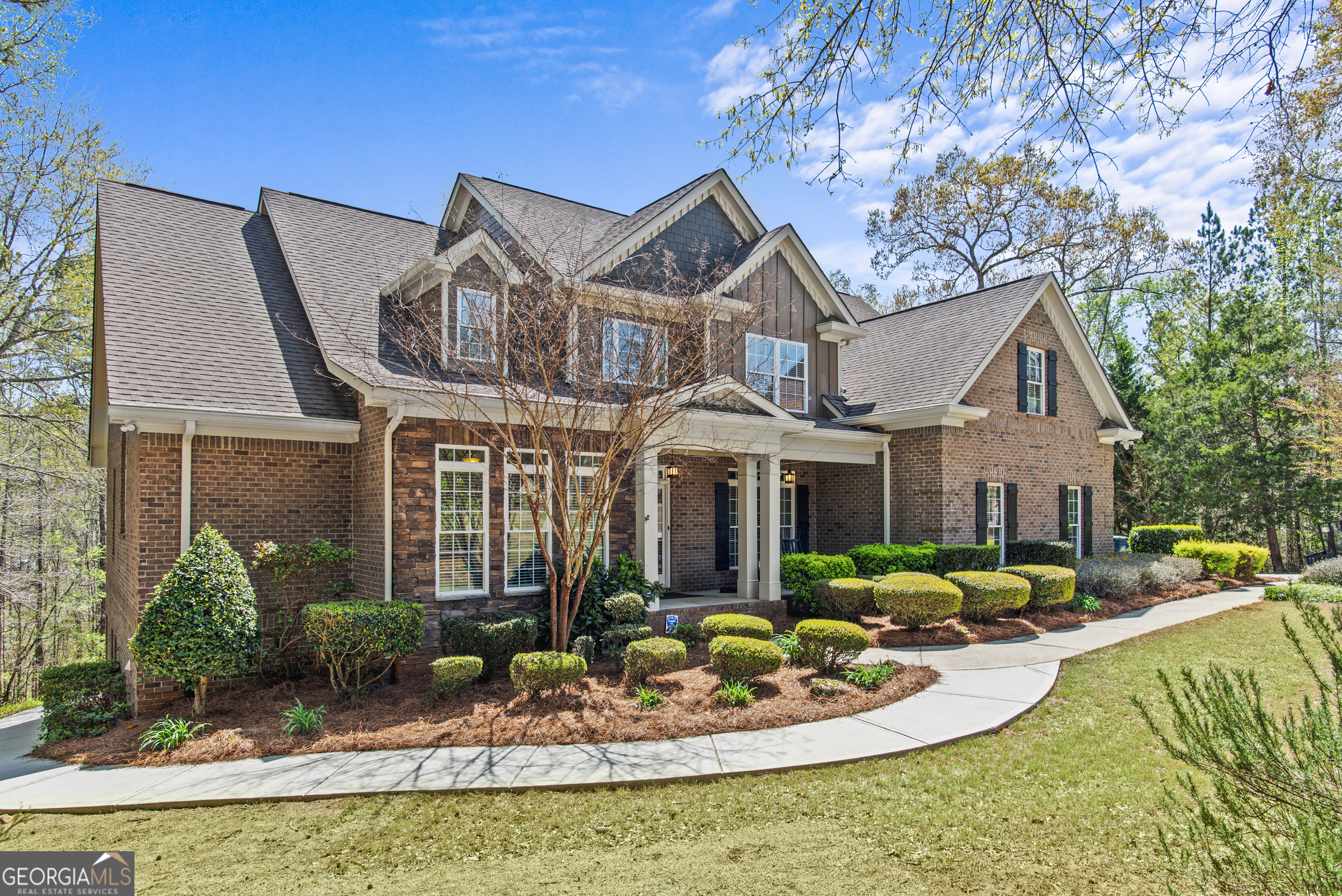 1050 Pembrook Court