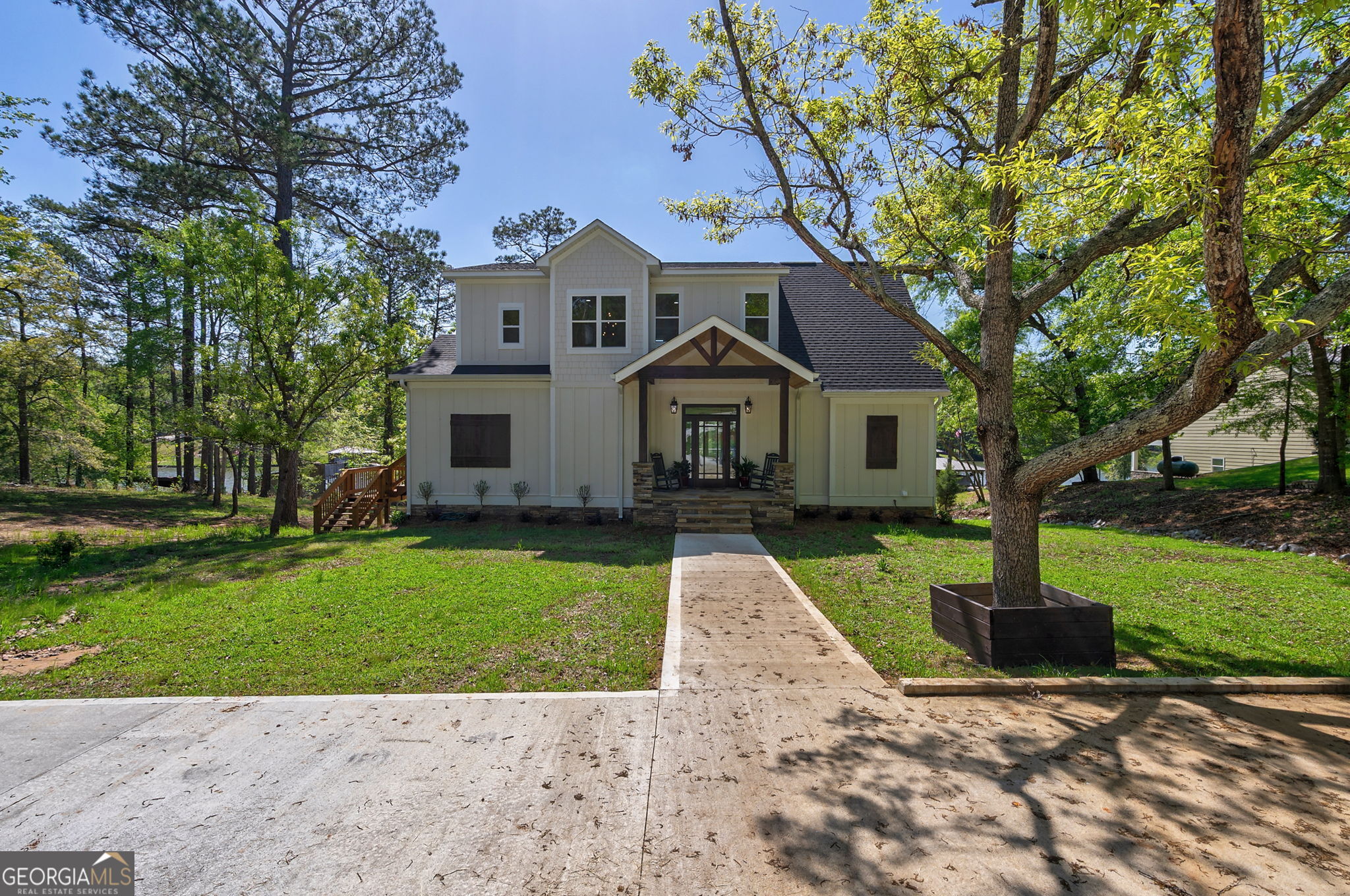 123 Rocky Creek Court NE