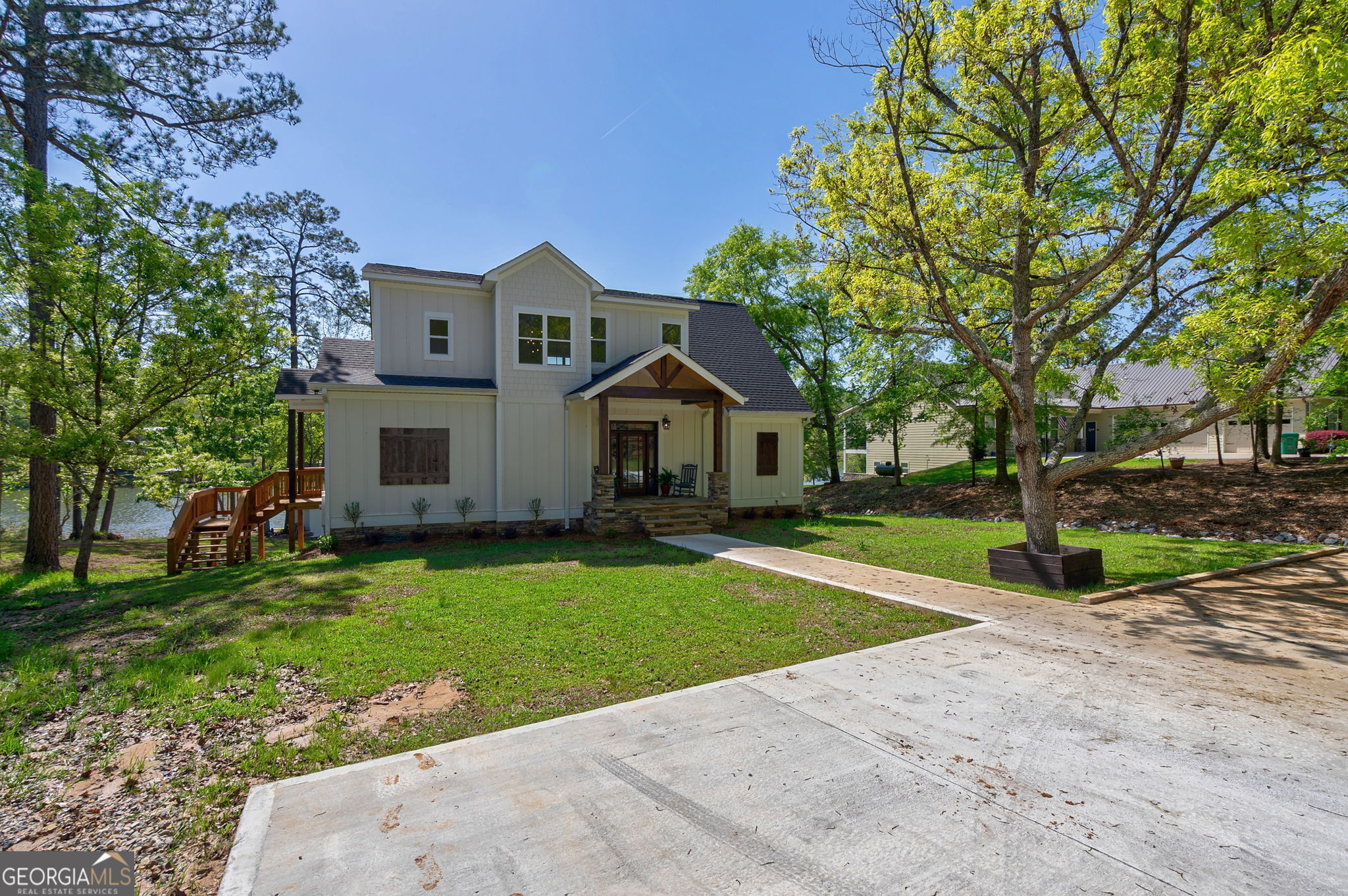 123 Rocky Creek Court NE