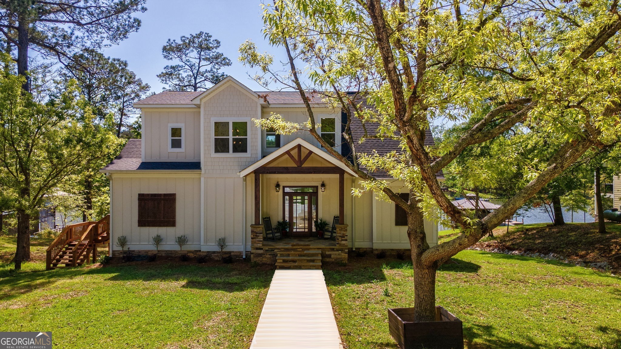 123 Rocky Creek Court NE