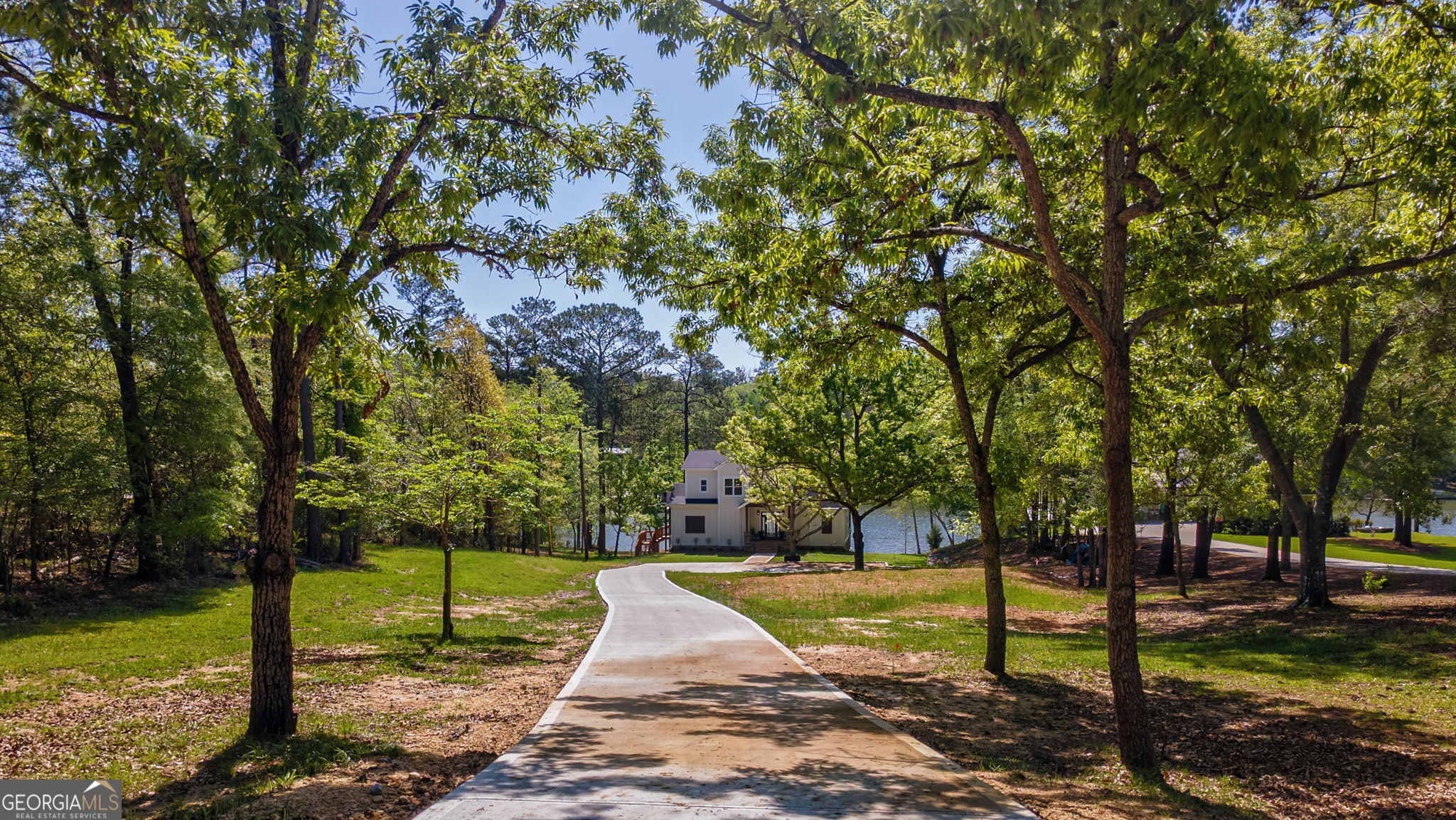 123 Rocky Creek Court NE