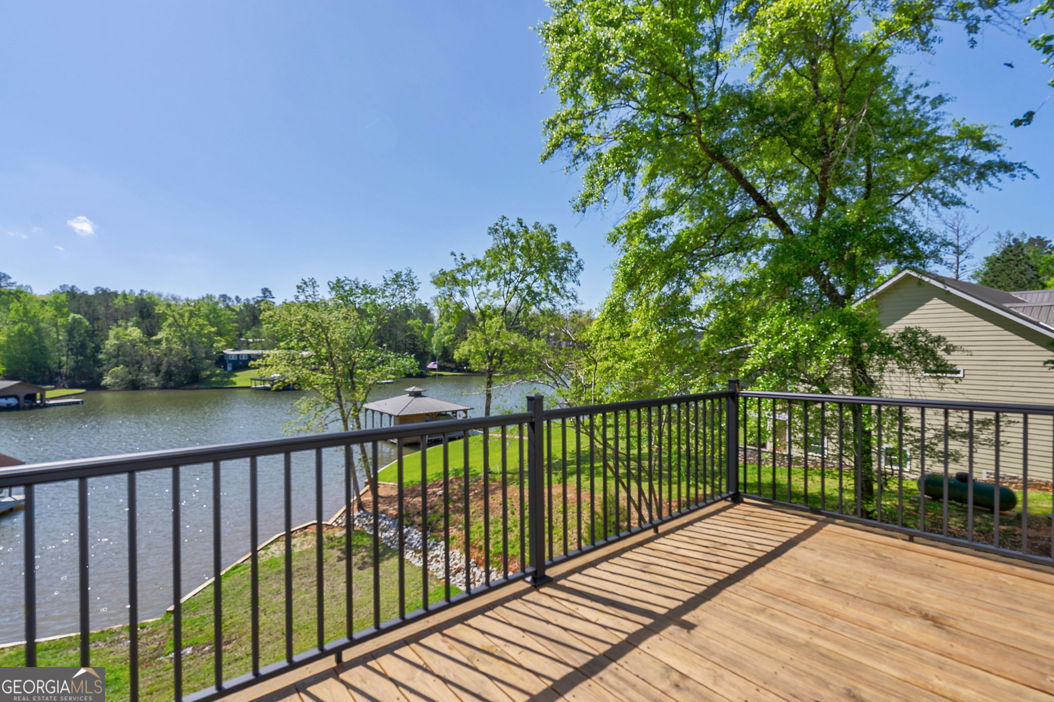 123 Rocky Creek Court NE