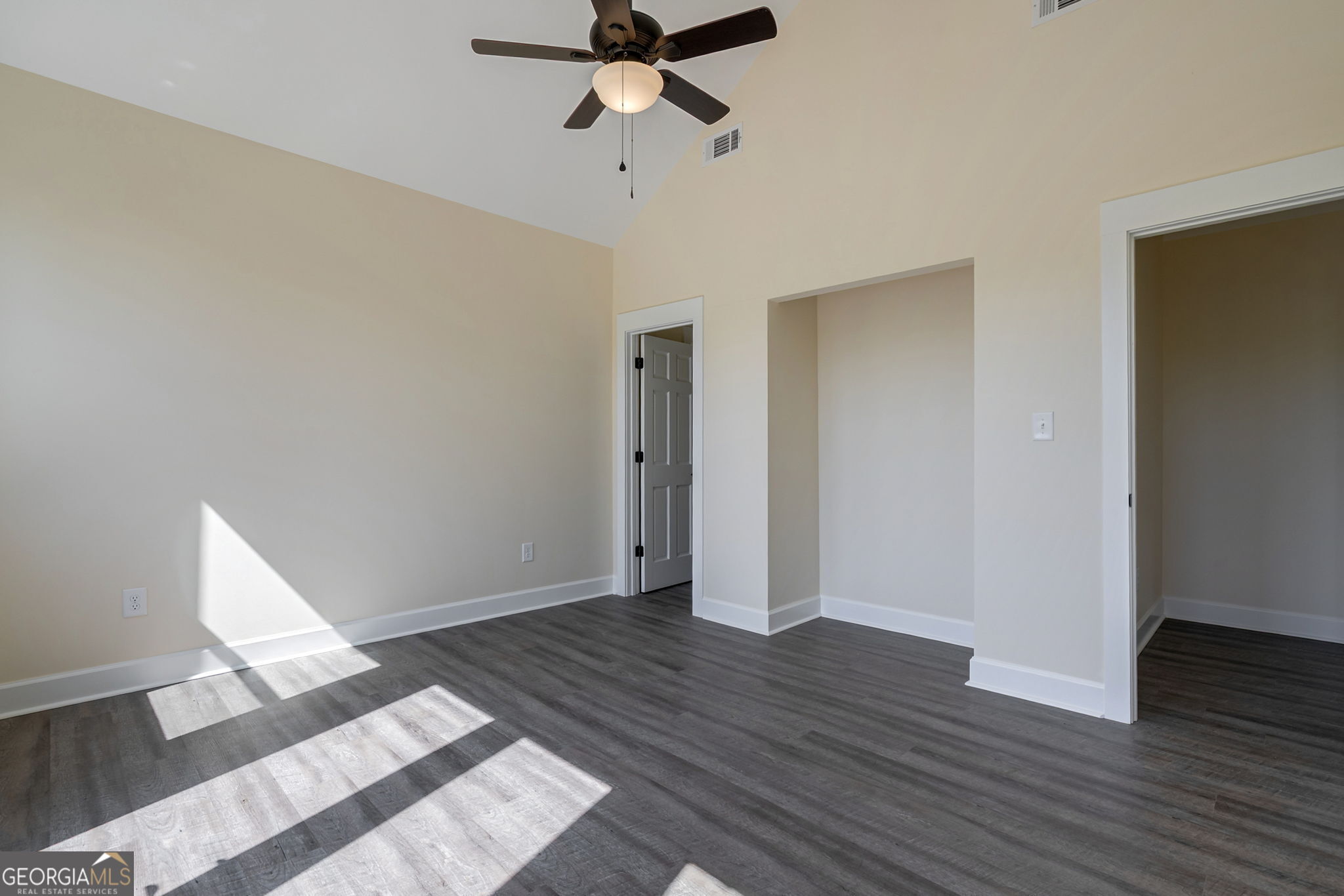 123 Rocky Creek Court NE
