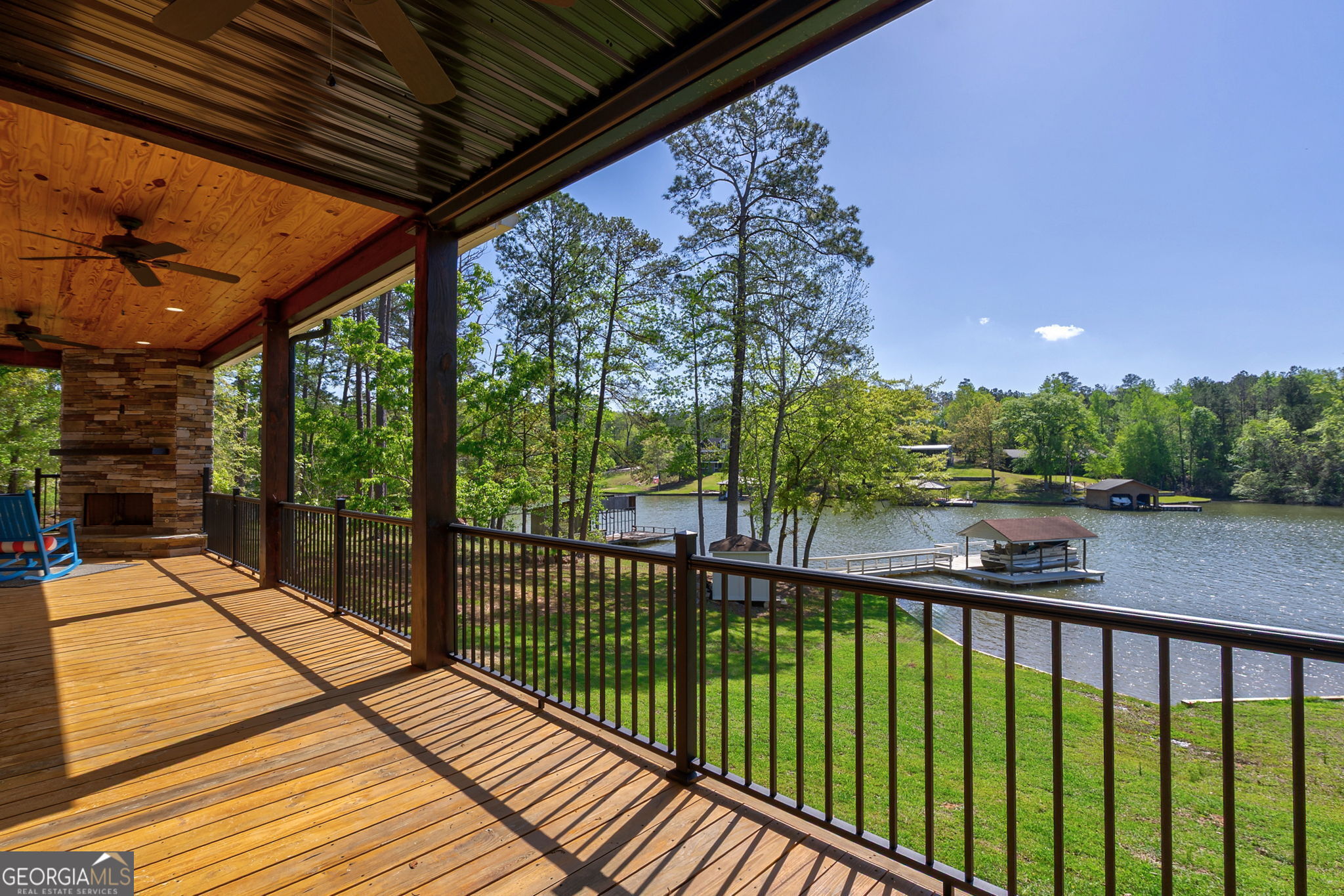 123 Rocky Creek Court NE