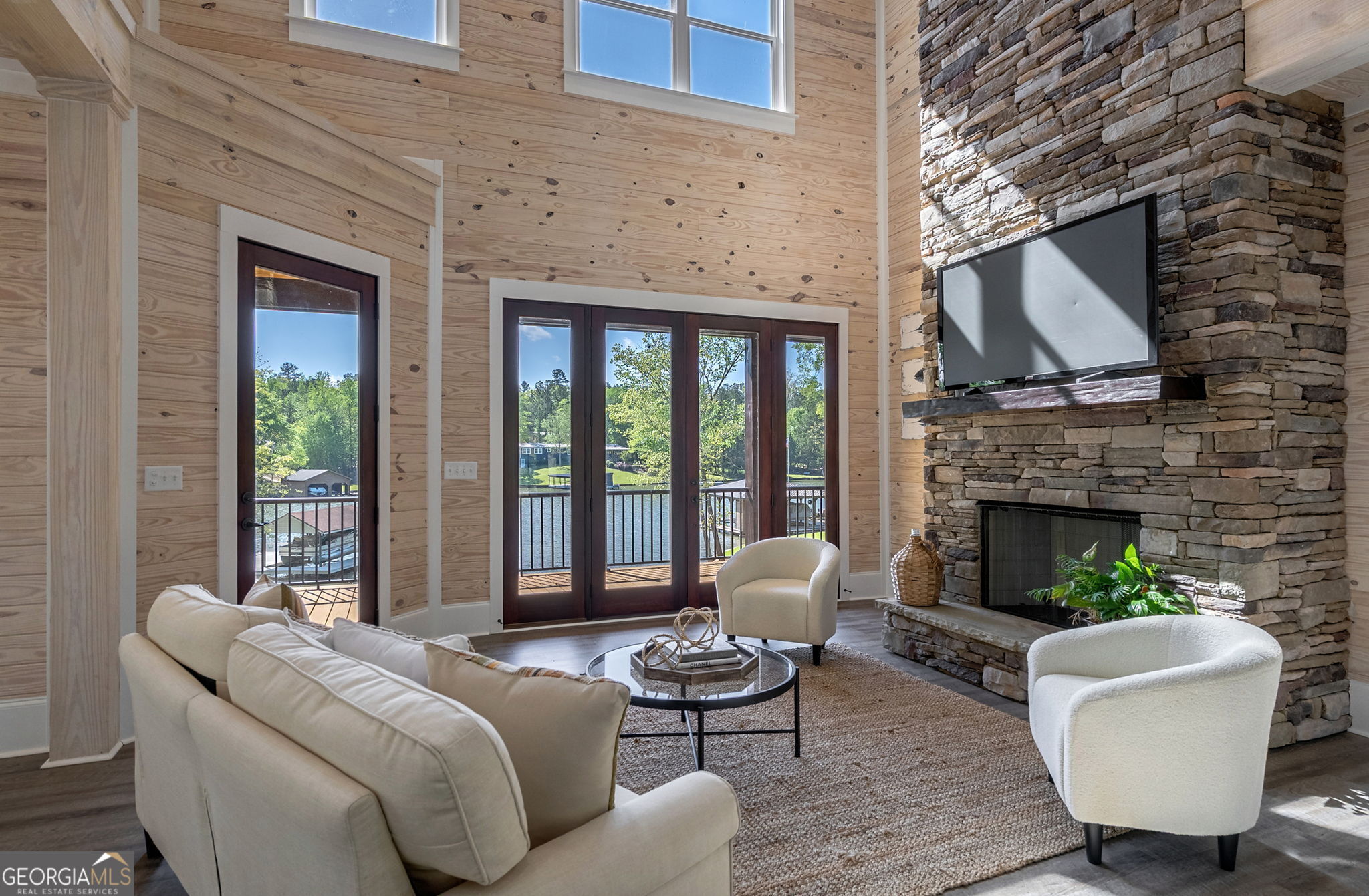 123 Rocky Creek Court NE