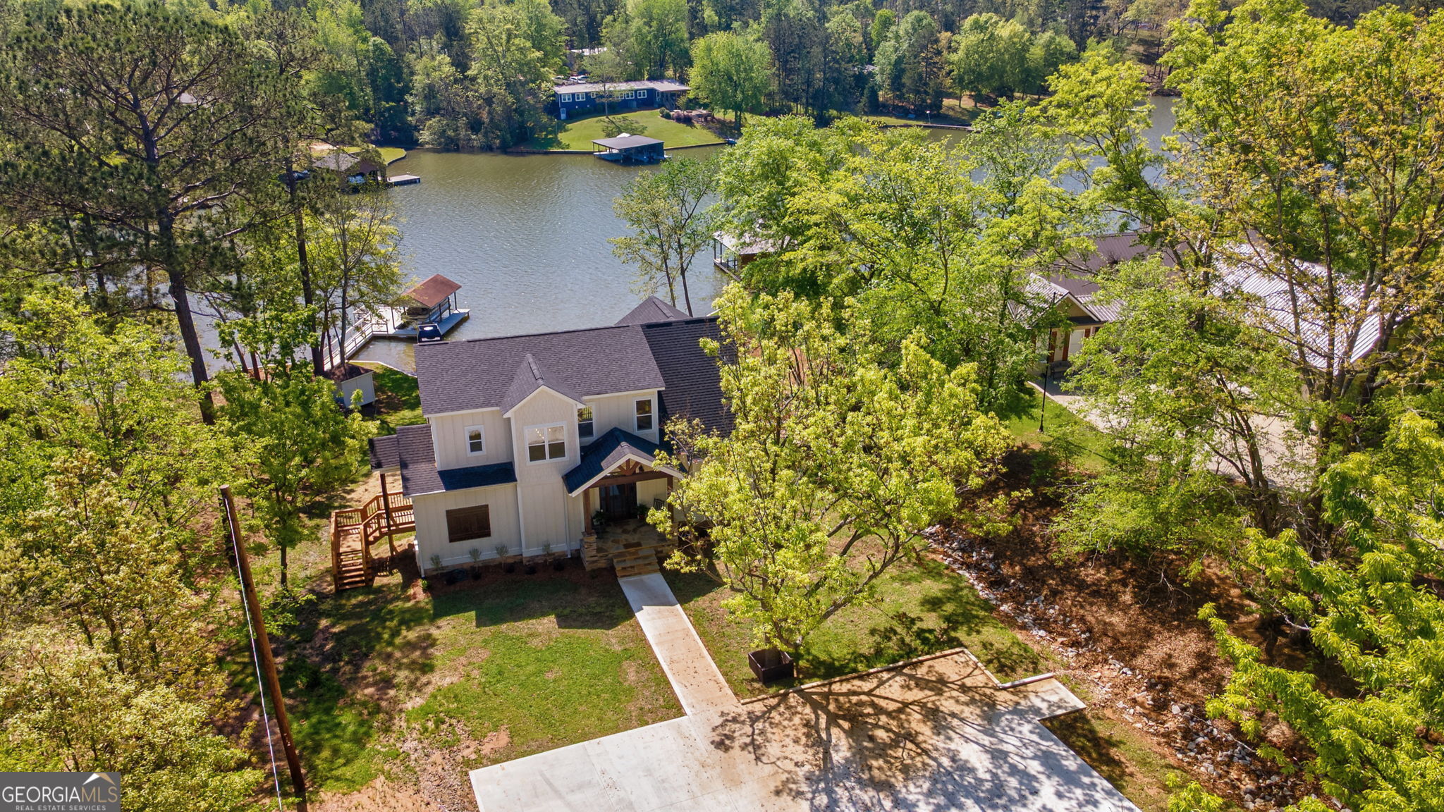 123 Rocky Creek Court NE